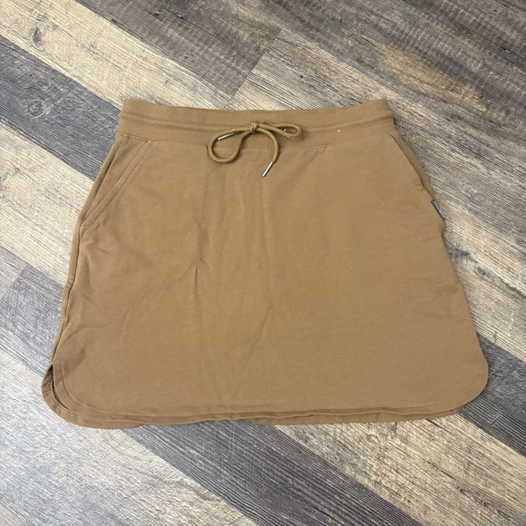 NWT Eddie Bauer Women's Tulip Hem Active Skort Tan Khaki Size M $60 JJ471 - Picture 1 of 7